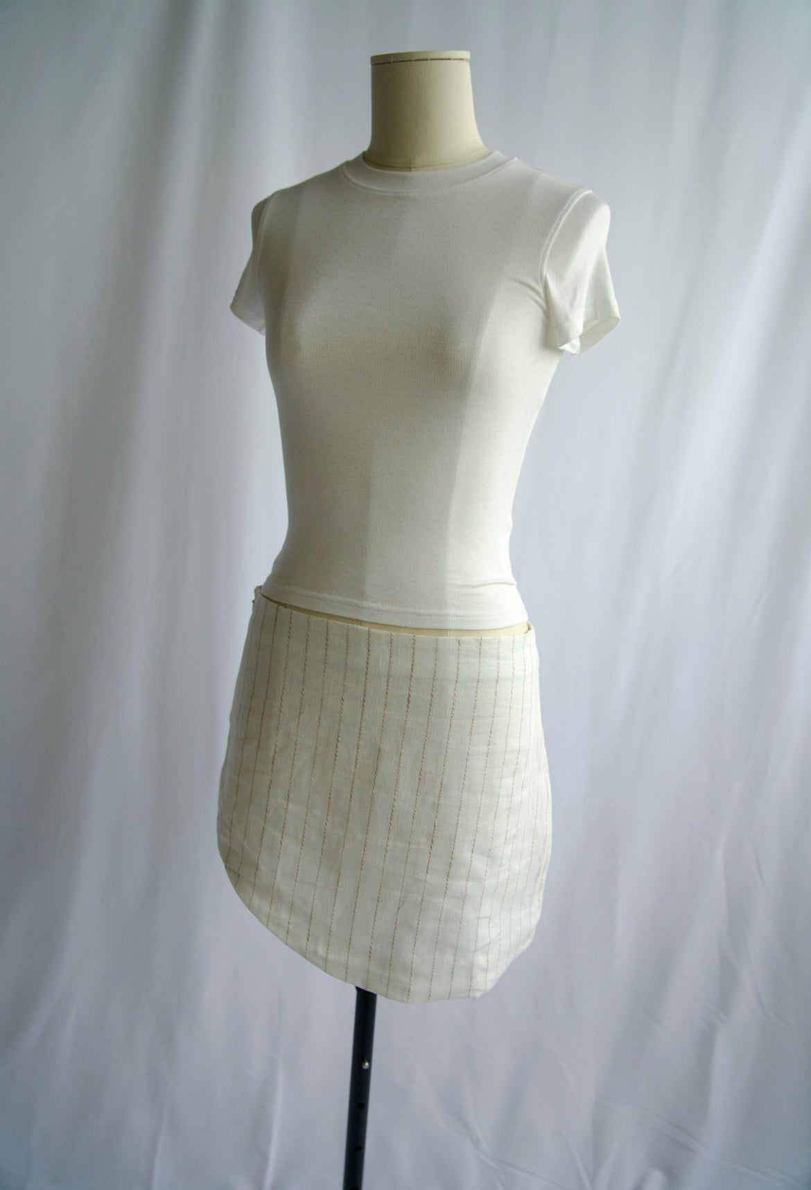 Madrid Curve Linen Pinstripe Mini Skirt